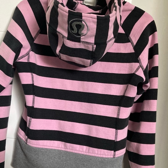 Lululemon Scuba hoodie - Picture 2 of 4